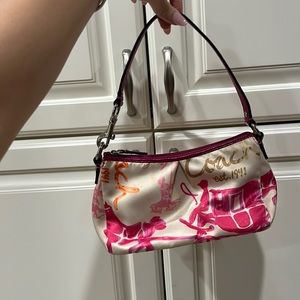 Vintage coach shoulder bag